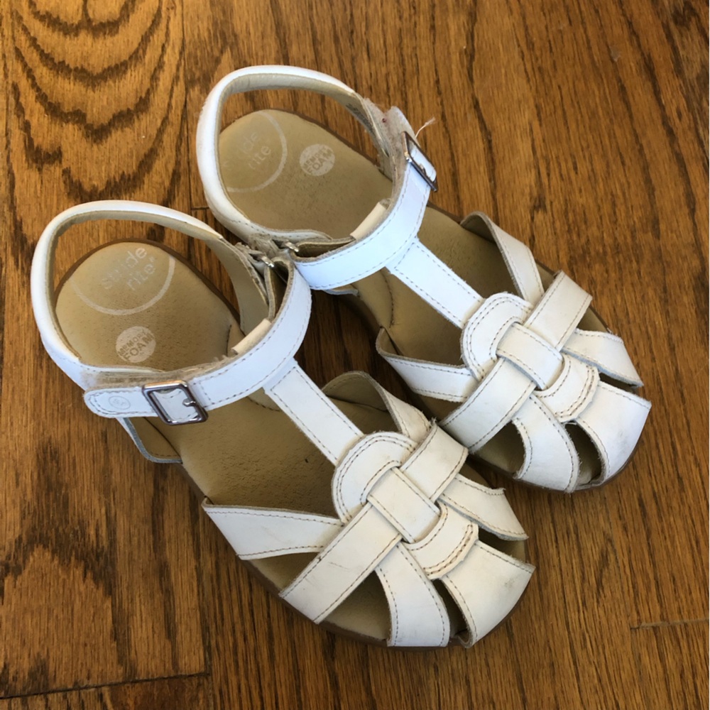 Stride Rite summertime leather sandal white 2.5